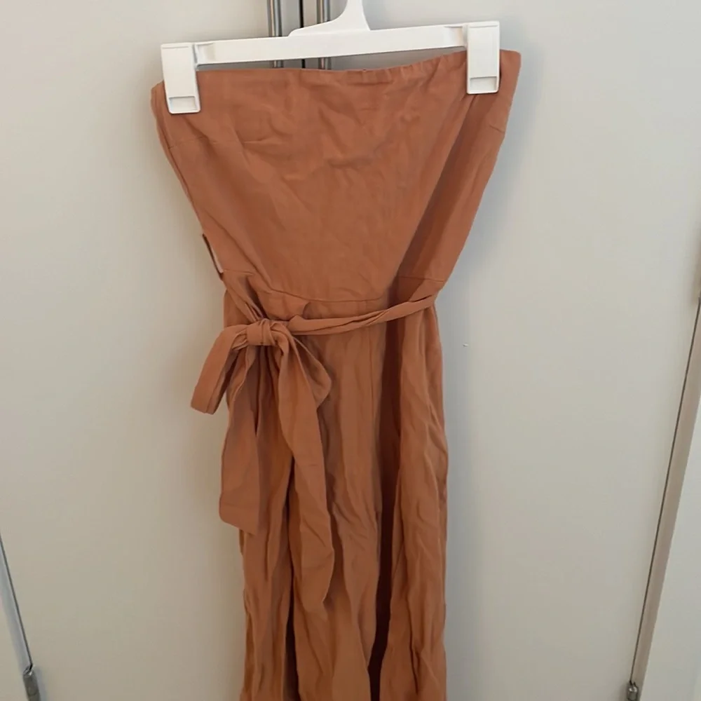 NWOT Vici Nadia Strapless Slit Jumpsuit - Picture 3 of 3